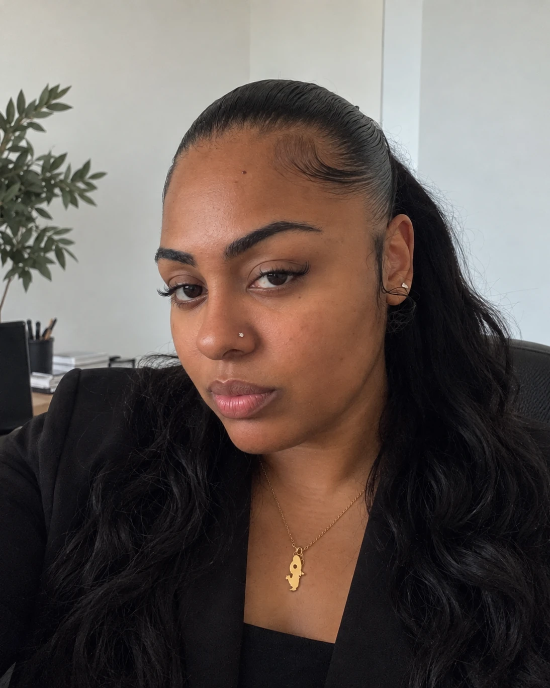 Portrait de Janaina, co-fondatrice d'Empree Agency